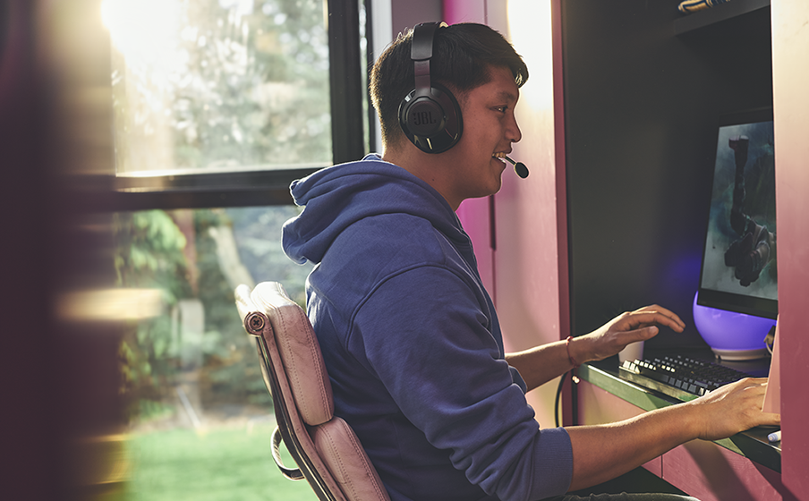 Never miss a moment with dual wireless connection